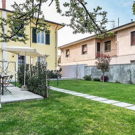 Villa Zibaldone, Vivi Il Giardino In Citta! Lucca Exterior photo