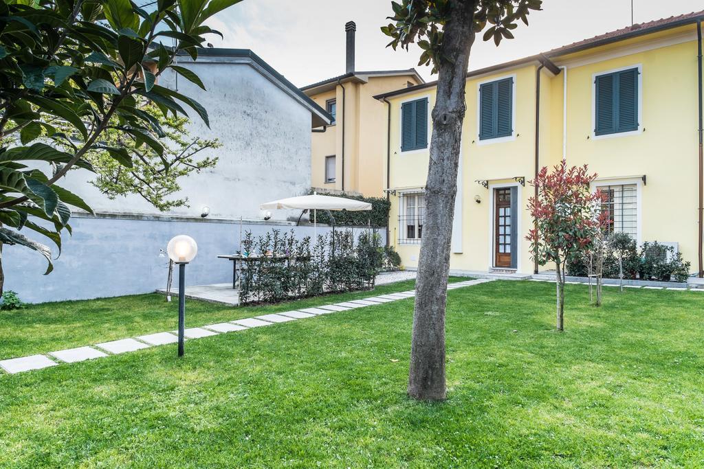 Villa Zibaldone, Vivi Il Giardino In Citta! Lucca Exterior photo
